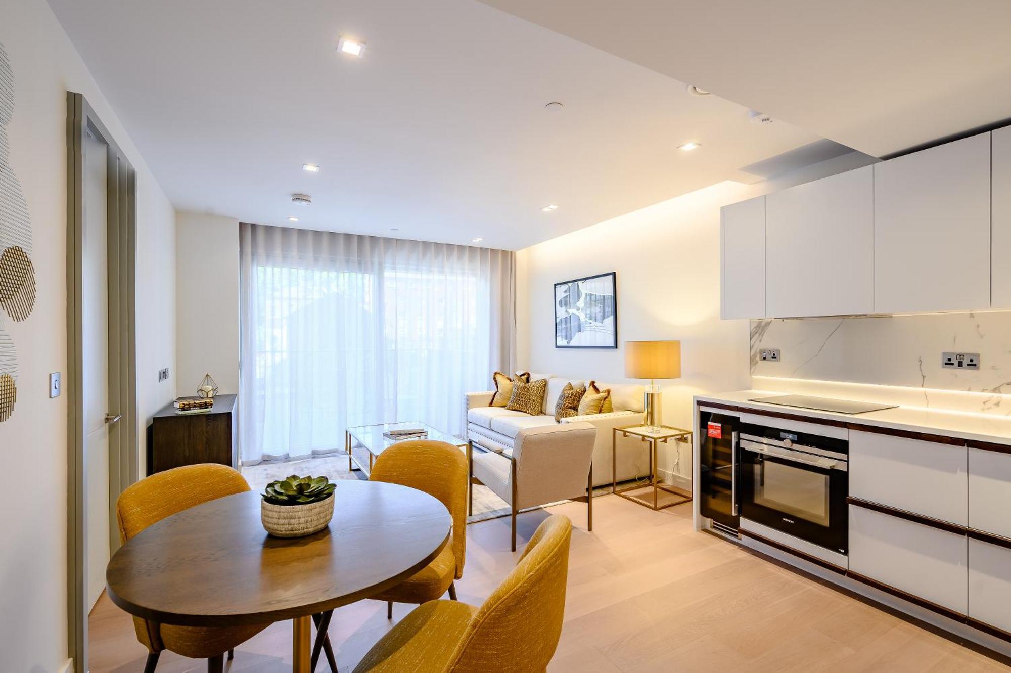 Apartment Garrett Mansions London