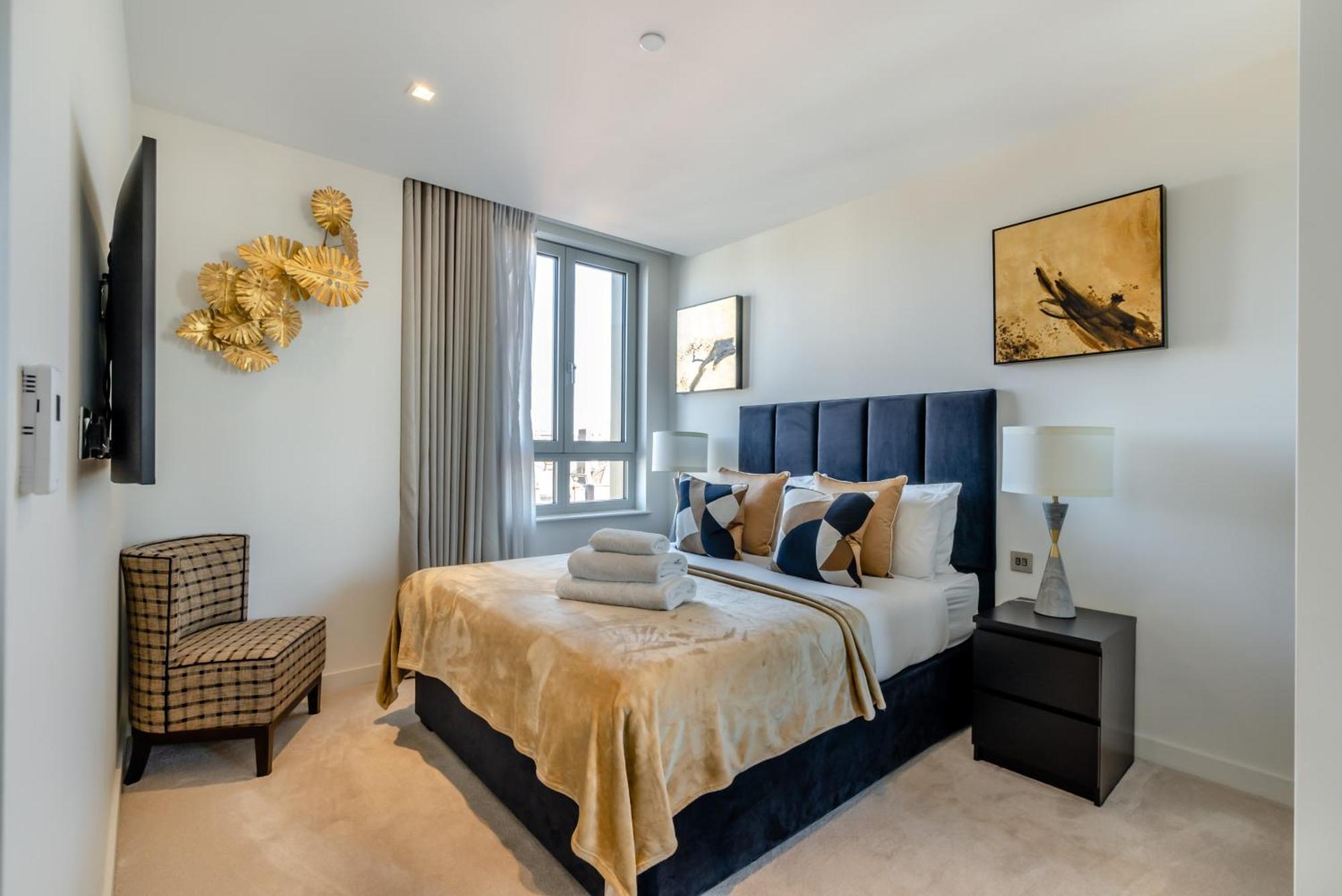 Garrett Mansions London